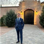 Profesor de fútbol para cualquier edad o nivel aunque puedo dar más asignaturas a nivel de primaria